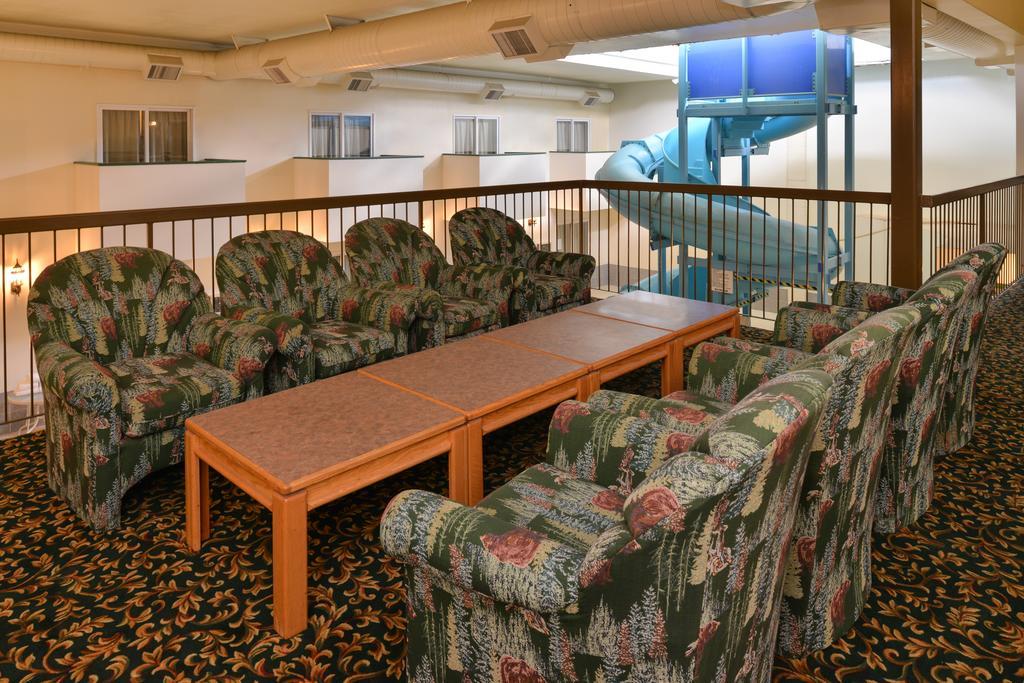 Canadas Best Value Inn Valemount Extérieur photo