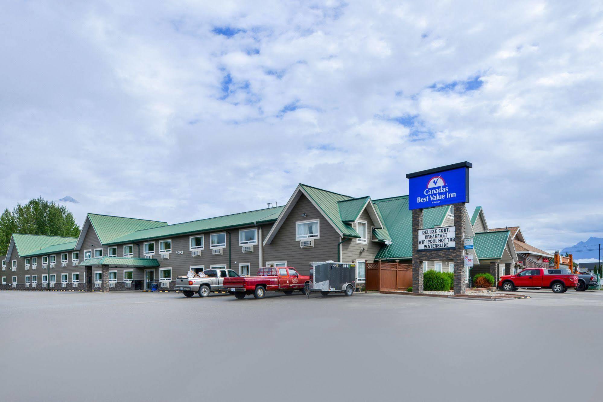 Canadas Best Value Inn Valemount Extérieur photo